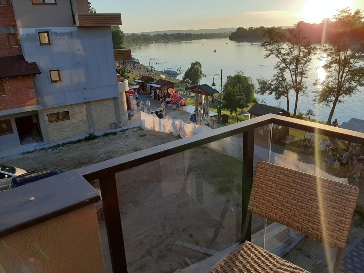 Apartmani K&V Veliko Gradište Extérieur photo